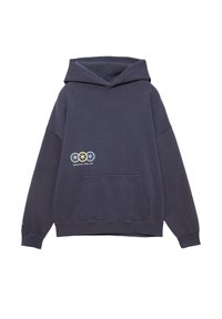 Sweat à capuche bleu marine avec poche avant, trois symboles d'étoiles colorées, et le texte « Creative for Life » sur le côté gauche de la poitrine.