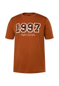 Men Plus Triko s potiskem - sandalwood