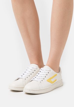 S-ATHENE LOW W - Sneakers basse - white/yellow