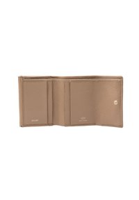 Vouwbare beige leren portemonnee met een gestructureerde afwerking, voorzien van meerdere kaartsleuven en een RFID-veilige logo. Logo ingebed in de linkerbenedenhoek.