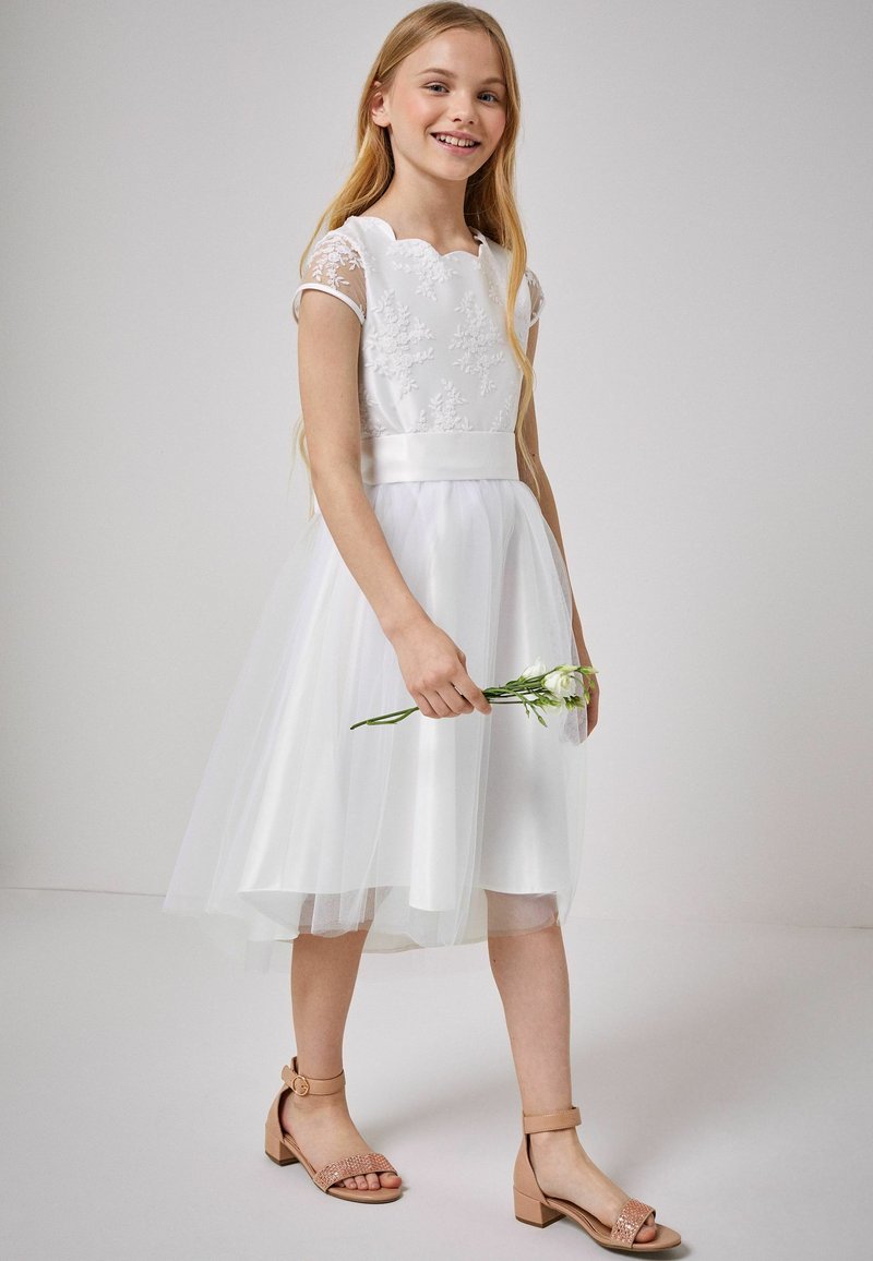Lipsy REGULAR FIT - Cocktailkleid/festliches Kleid - ivory tulle