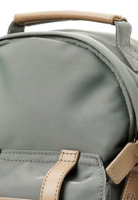 Elodie KIDS MINI - Skoletasker - hazy jade