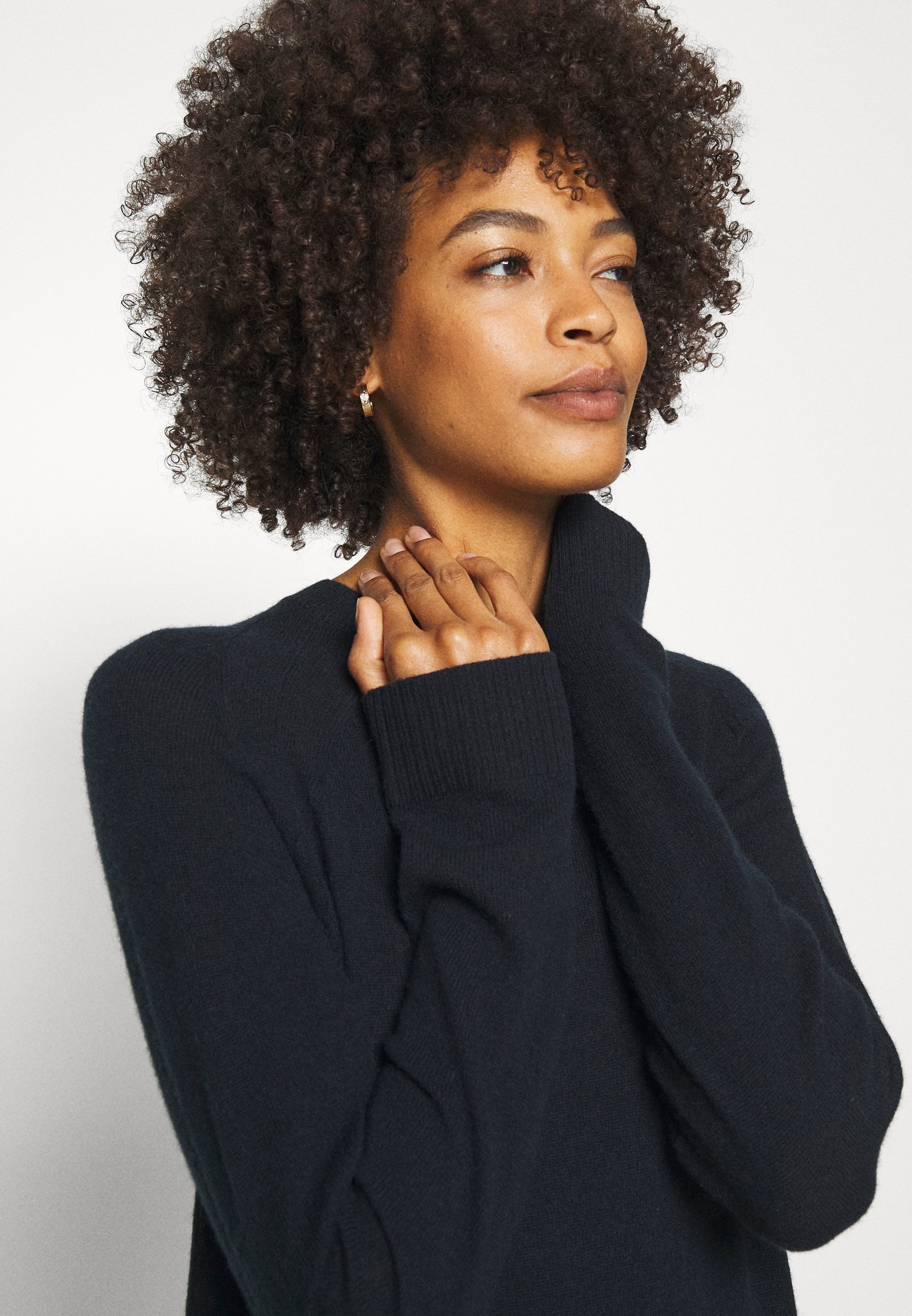Culture CUALLIE DRESS Stickad klänning salute Zalando.se Culture CUALLIE DRESS Stickad klänning salute Zalando.se