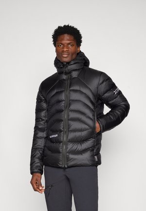 EIGER NORDWAND LIGHT HOODED JACKET - Bunda z prachového peří - black