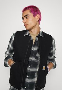 Only & Sons ONSLUCA LIFE CHECK - Camisa - dark navy
