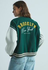 Next VARSITY - Nachtwäsche Shirt - green