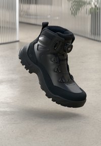 ECCO OFFROAD MID WARM WP BOA - Talvesaapad - black