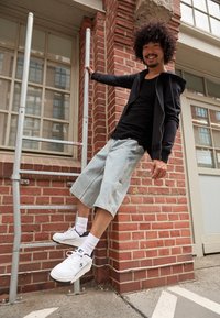 Champion RD18 HERITAGE - Edzőcipő - white/black/offwhite