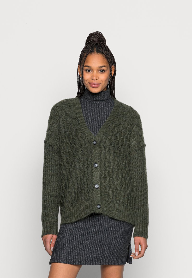 American Eagle CABLE BOYFRIEND CARDIGAN Vest olive/groen Zalando.nl