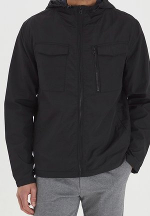 Leichte Jacke - black