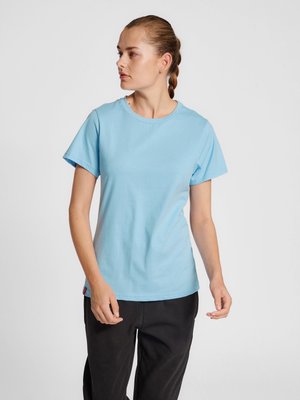 Hummel BASIC  - T-shirts basic - blue bell