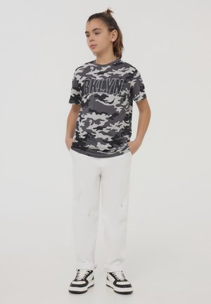 Terranova, - T-shirt z nadrukiem