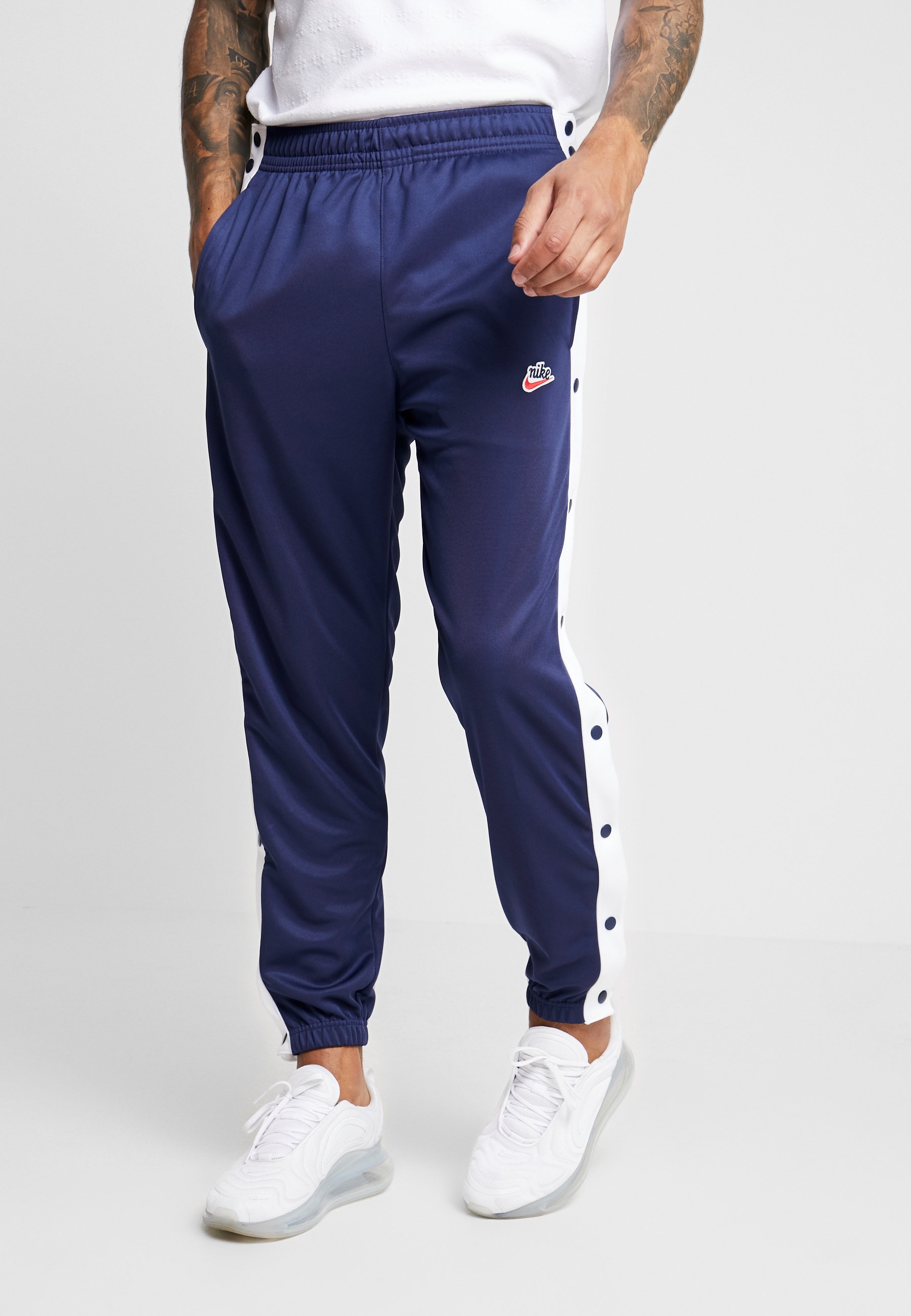 Nike heritage tearaway Clearance