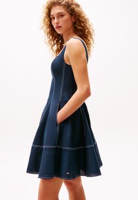Tommy Hilfiger TH X SOFIA RICHIE GRAINGE SHORT DRESS - Dnevna obleka - dark night navy