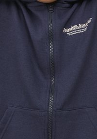 Jack & Jones Junior JORLAKEWOOD SWEAT ZIP BF JNR - Mikina na zip - navy blazer