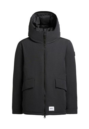 Svart polstret jakke med høyt krage, glidelås foran og to lommer foran. Laget av et glatt, lett materiale. Merke ved kanten.