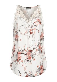 Hvit blomsterprintet singlet med V-hals pyntet med blonder, med fersken- og blå blomster og et mykt, flytende stoffdesign.