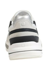 D.A.T.E. Sneakers basse - silver