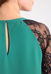 Vero Moda Camicetta - green