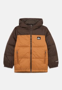 Nevybrané, chocolate brown