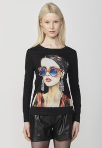 Koroshi Top s dlhým rukávom - black