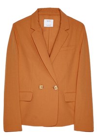 Blazer orange en tissu lisse avec un design croisé, deux boutons et des poches latérales. Il présente un col cranté et une poche poitrine.