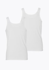 Top in cotone bianco, con spalline larghe, scollatura rotonda e una consistenza morbida. Due pezzi in esposizione affiancati.