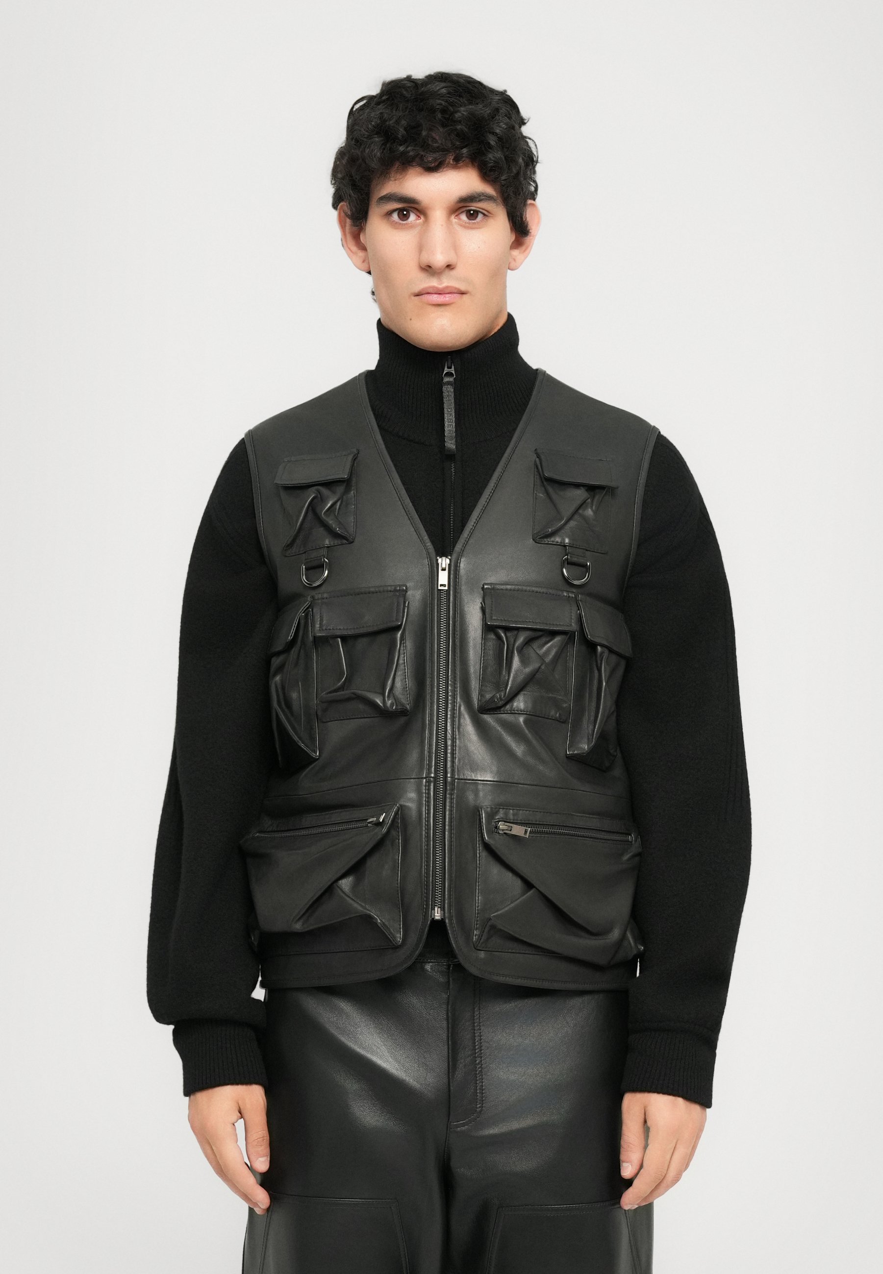 STUDIO ID MULTI POCKET UTILITY VEST - Waistcoat - vintage black