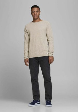 Jack & Jones LANGARM EHILL - Strickpullover - braun