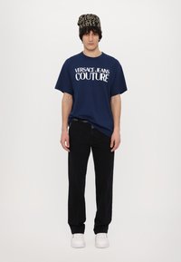 Versace Jeans Couture Apdrukāts T-krekls - blu