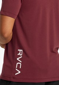 RVCA T-Shirt print - nqv
