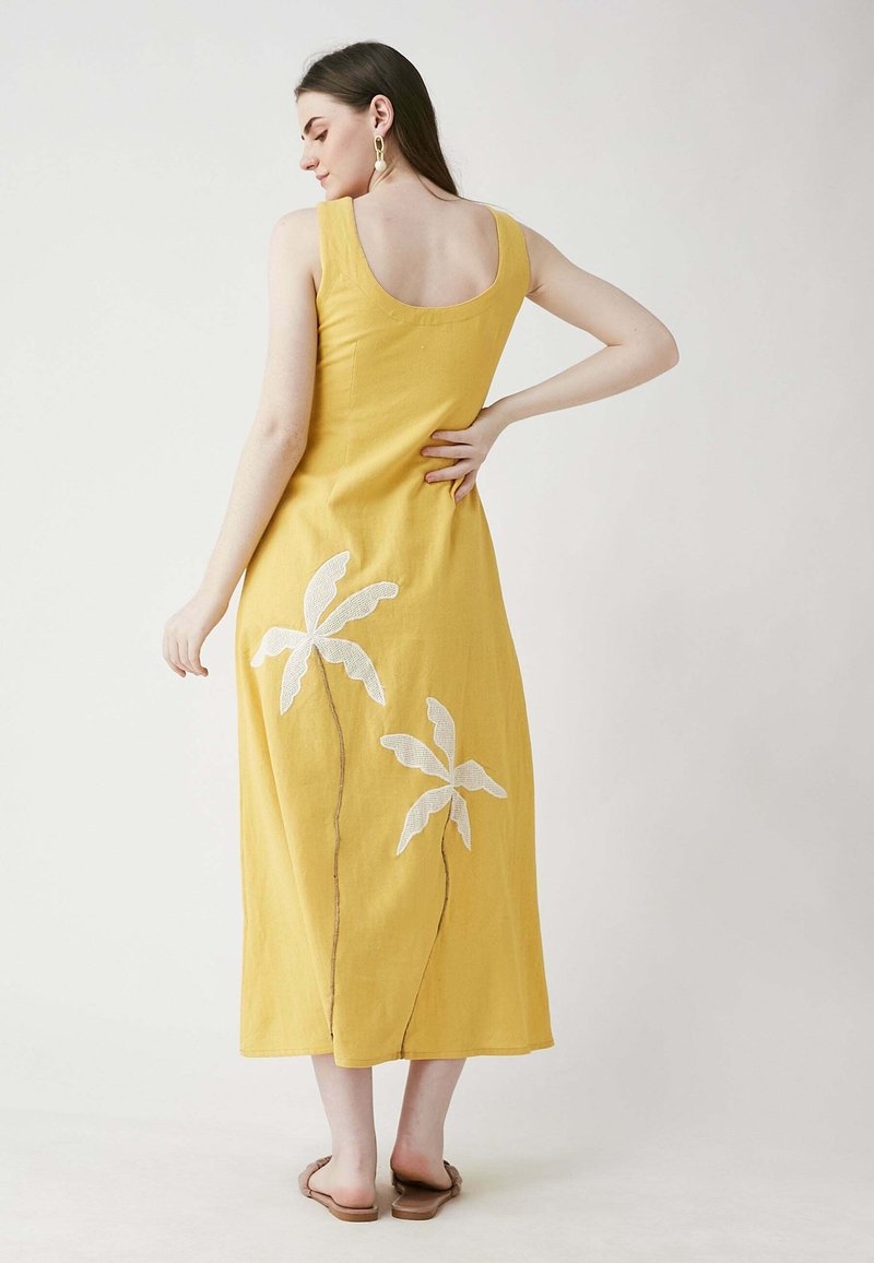 Be Sunset COVIN - Day dress - mango/yellow - Zalando.ie
