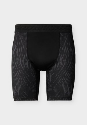 Črne atletske kratke hlače s prilegajočim krojem. Imajo teksturiran vzorec v temno sivih odtenkih. Elastičen pas za udobje in oporo.