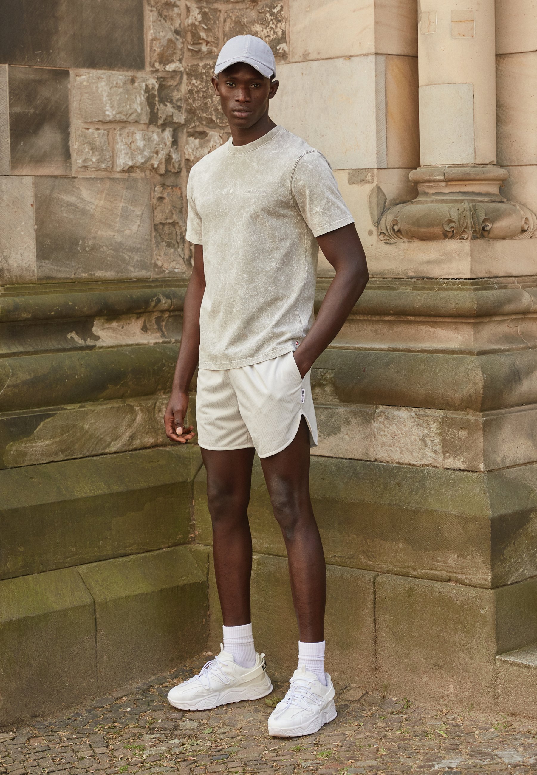 rag \u0026 bone LOUIS CREW - Camiseta básica - olive/verde oliva - Zalando.es