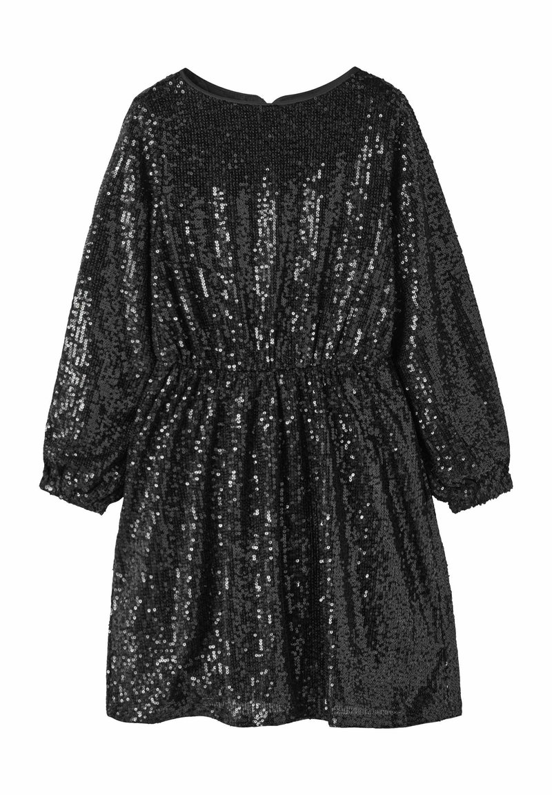 Robe noire à manches longues entièrement recouverte de sequins avec taille et poignets élastiques, présentant un col rond et un ourlet court.