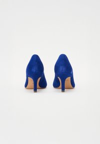 Tamaris Klasické lodičky na opätku - royal blue