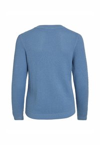 Pull en maille bleu à manches longues, motif texturé, poignets, ourlet et encolure côtelés, vu de dos sur fond blanc.