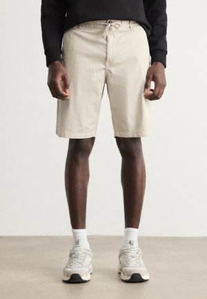 CHINO - Shorts - light beige