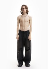 FAVELA HEAVY BAGGY DISTRESSED DIRT WASH UNISEX - Platūs džinsai - black washed
