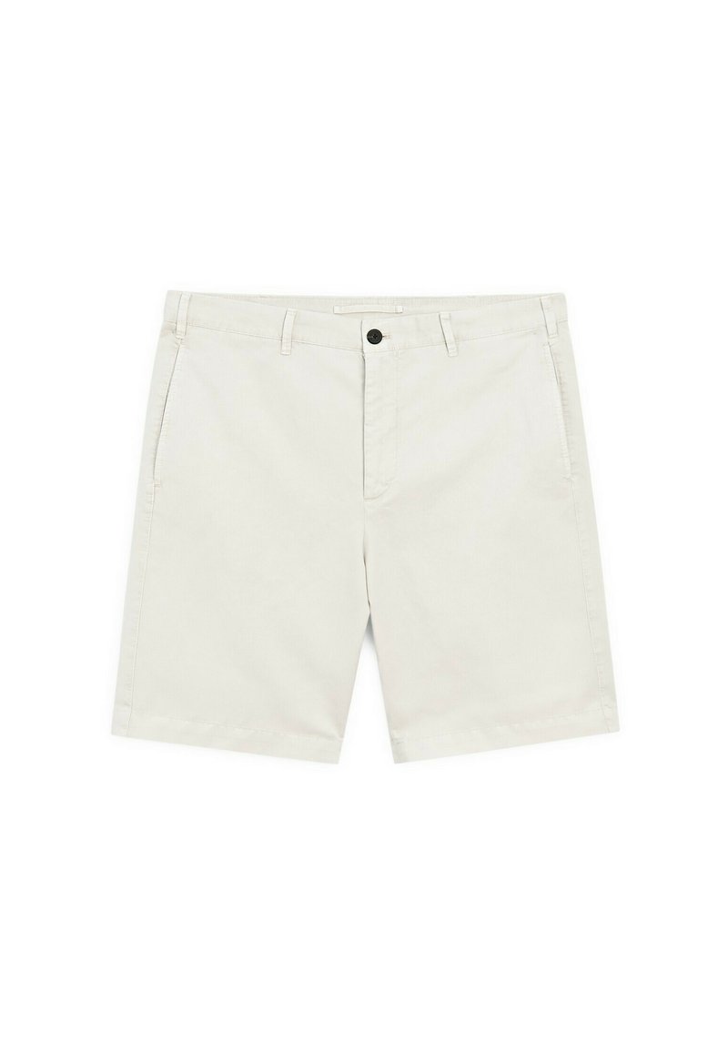Beige Shorts für Herren aus Baumwolle, mit zwei Fronttaschen, Knopfverschluss und geradem Bein-Design. Glatte Textur, ohne Muster.