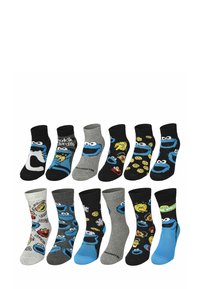 Set di dodici calzini colorati con design di Cookie Monster. I materiali includono una miscela di cotone; vari modelli e colori, principalmente blu, nero e grigio.