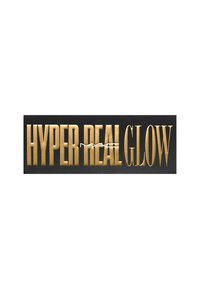 Emballage rectangulaire noir avec lettrage doré en relief ; le texte indique "HYPER REAL GLOW" affiché en évidence.