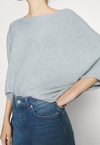 JDY Sweter