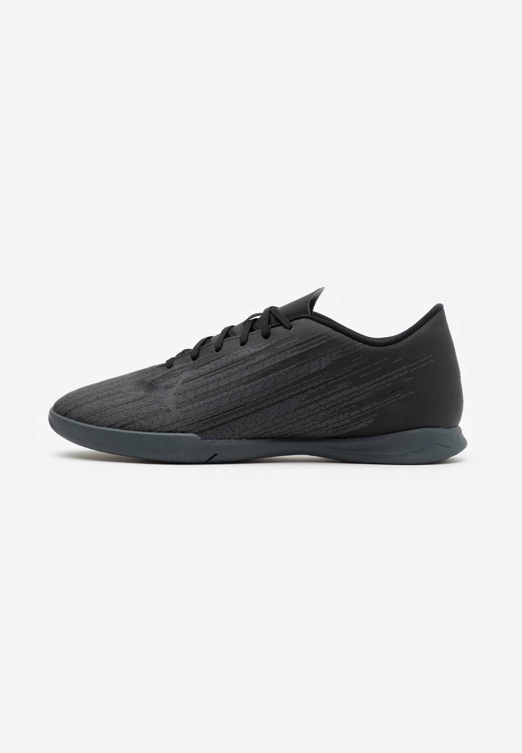 chaussures de foot salle nike chaussures de foot salle nike