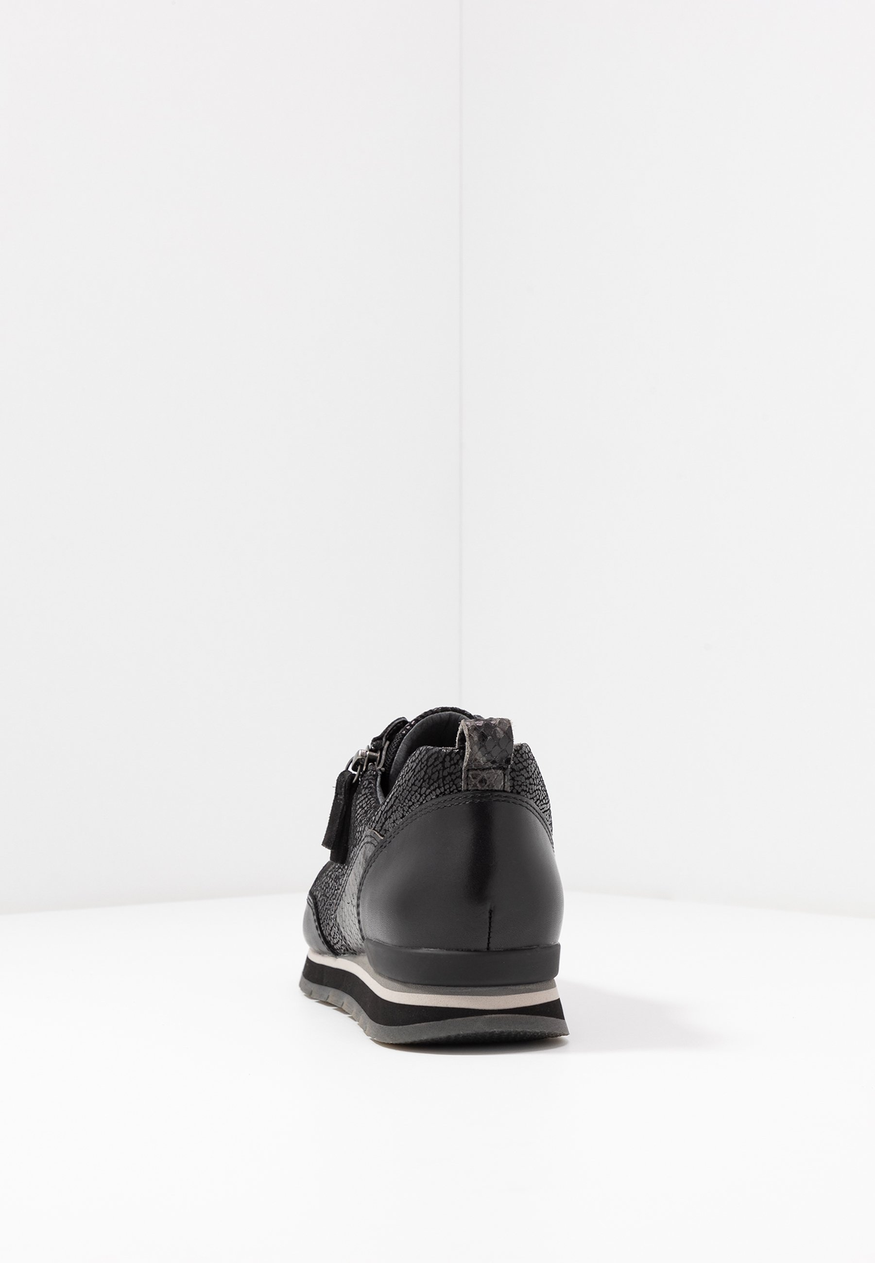 Gabor Comfort Joggesko schwarzdark grey Zalando.no Gabor Comfort Joggesko schwarzdark grey Zalando.no