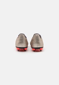 adidas Performance PREDATOR FXG szary