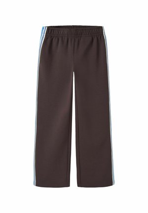 Pantalon marron à jambes larges avec taille élastique et rayures blanches et bleues sur les côtés.