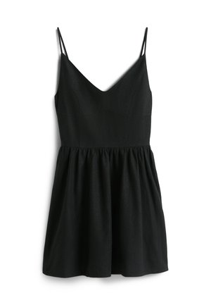 Robe noire sans manches avec fines bretelles, corsage ajusté et jupe froncée sur fond blanc.