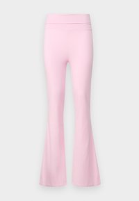 Unselected, pink lady
