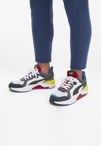 Puma Sneakers - white